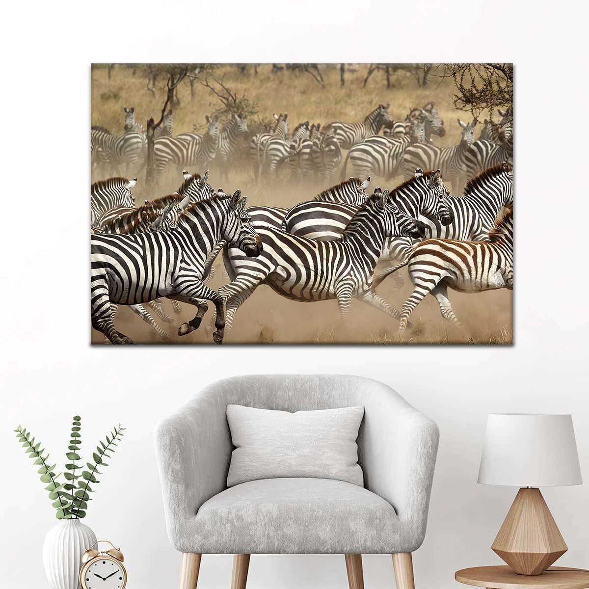 Herd_20of_20zebras_20galloping_20in_20the_20Serengeti_20National_20Park_20Tanzania-2_787d98b1-f14c-4d04-992c-a1d73c10fc6a.jpg