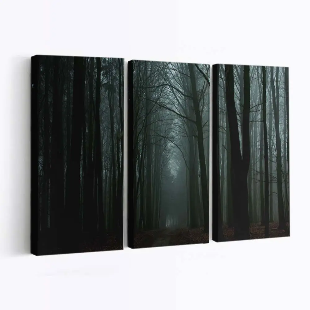 Dunkle Herbstwaldlandschaft Leinwandbild