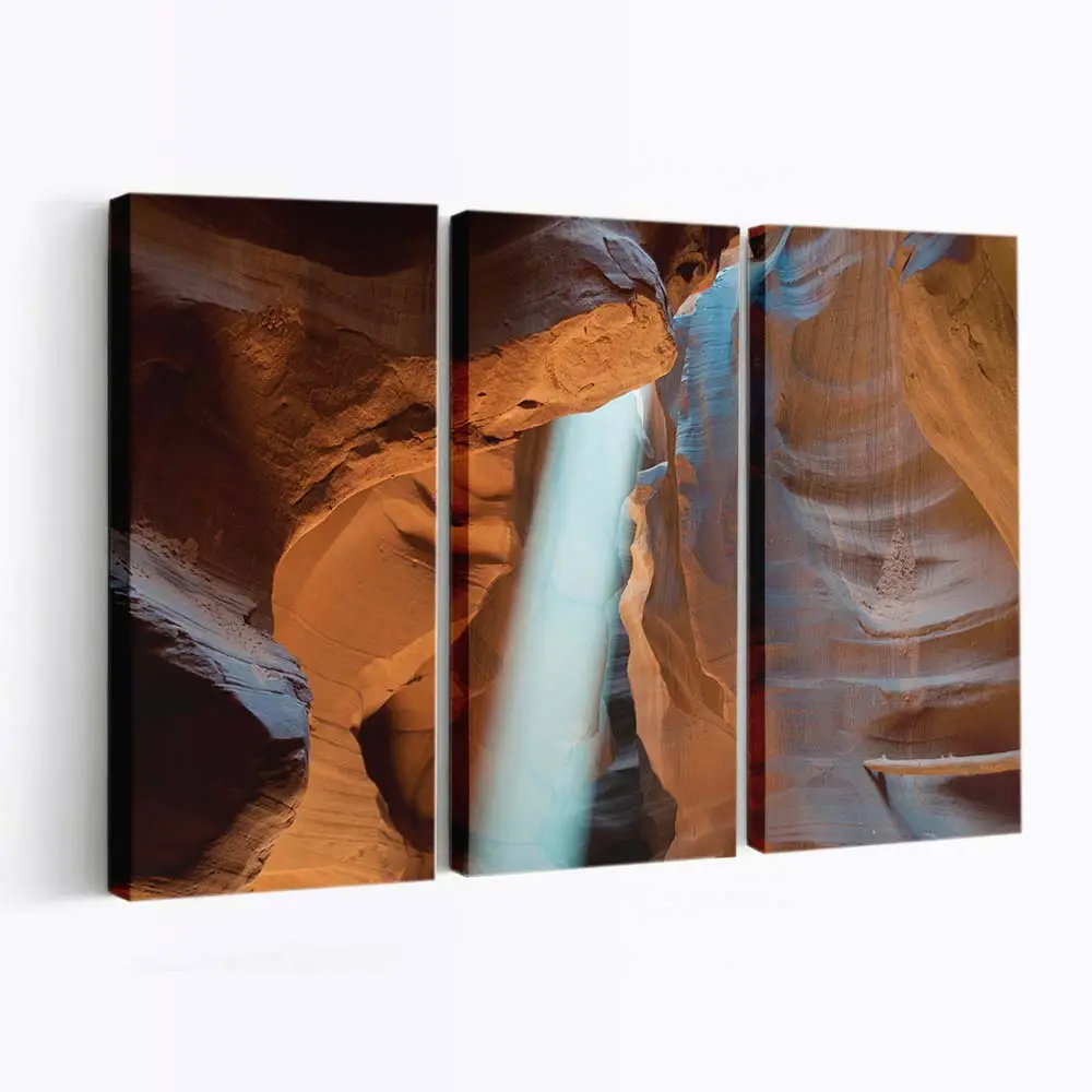 Lichtstrahlen im Antelope Canyon Leinwandbild