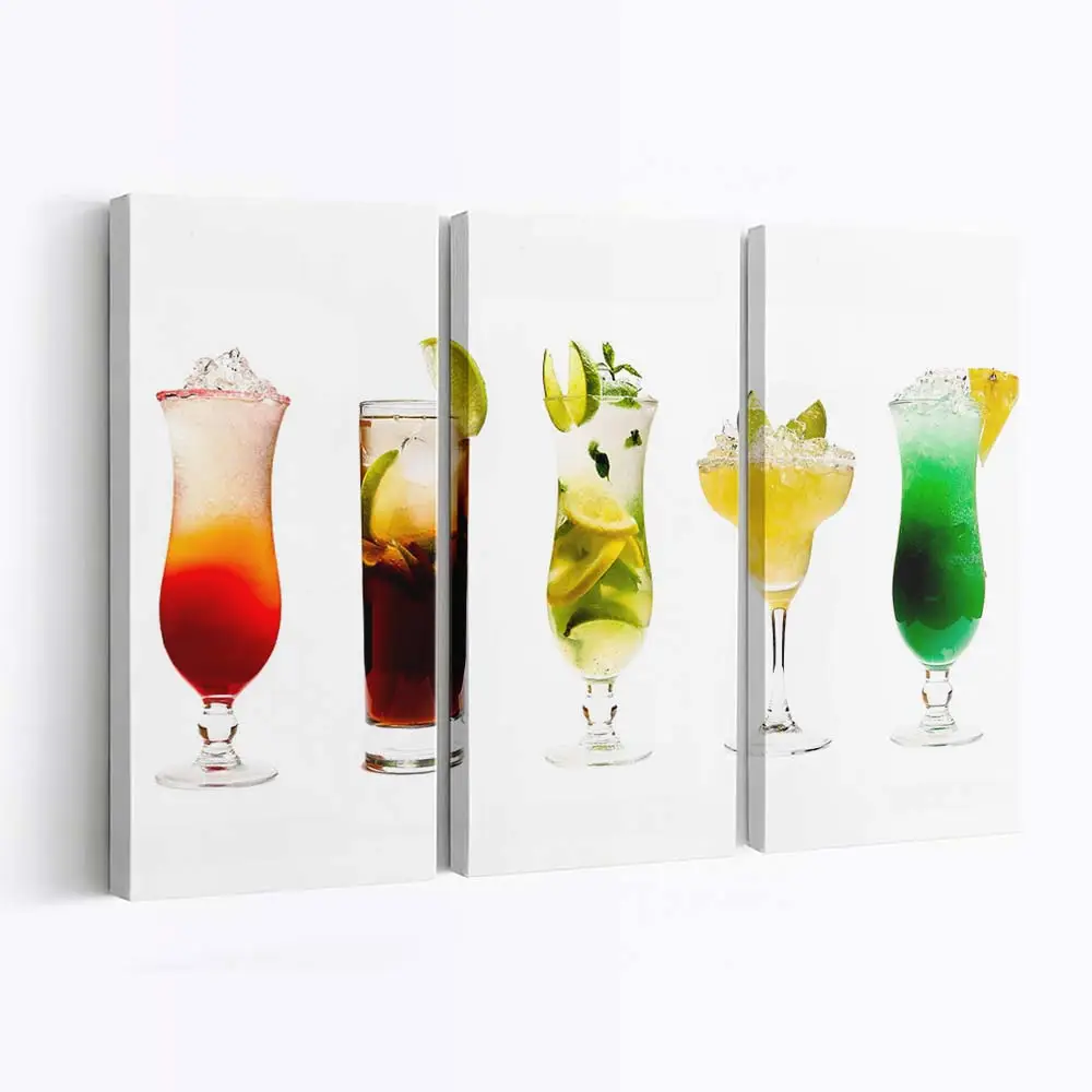 Bunte Gemischte Cocktails auf einer Theke Leinwandbild