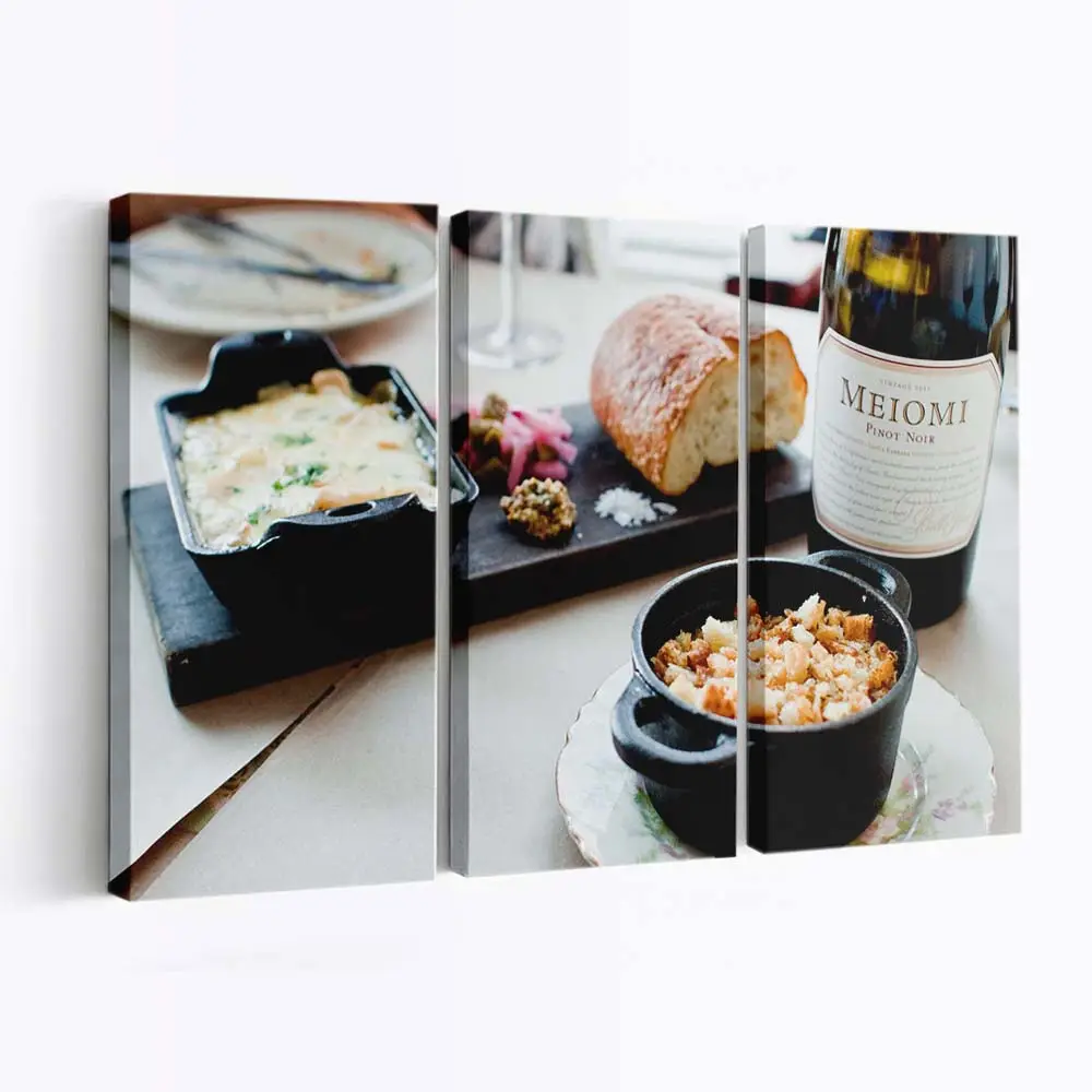 Gourmet-dinner auf dem Tisch Süßerviert Leinwandbild