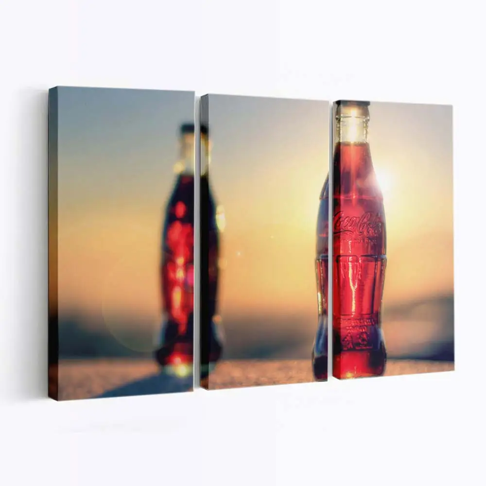 Klassisches Erfrischendes Coca-Cola Getränk Leinwandbild
