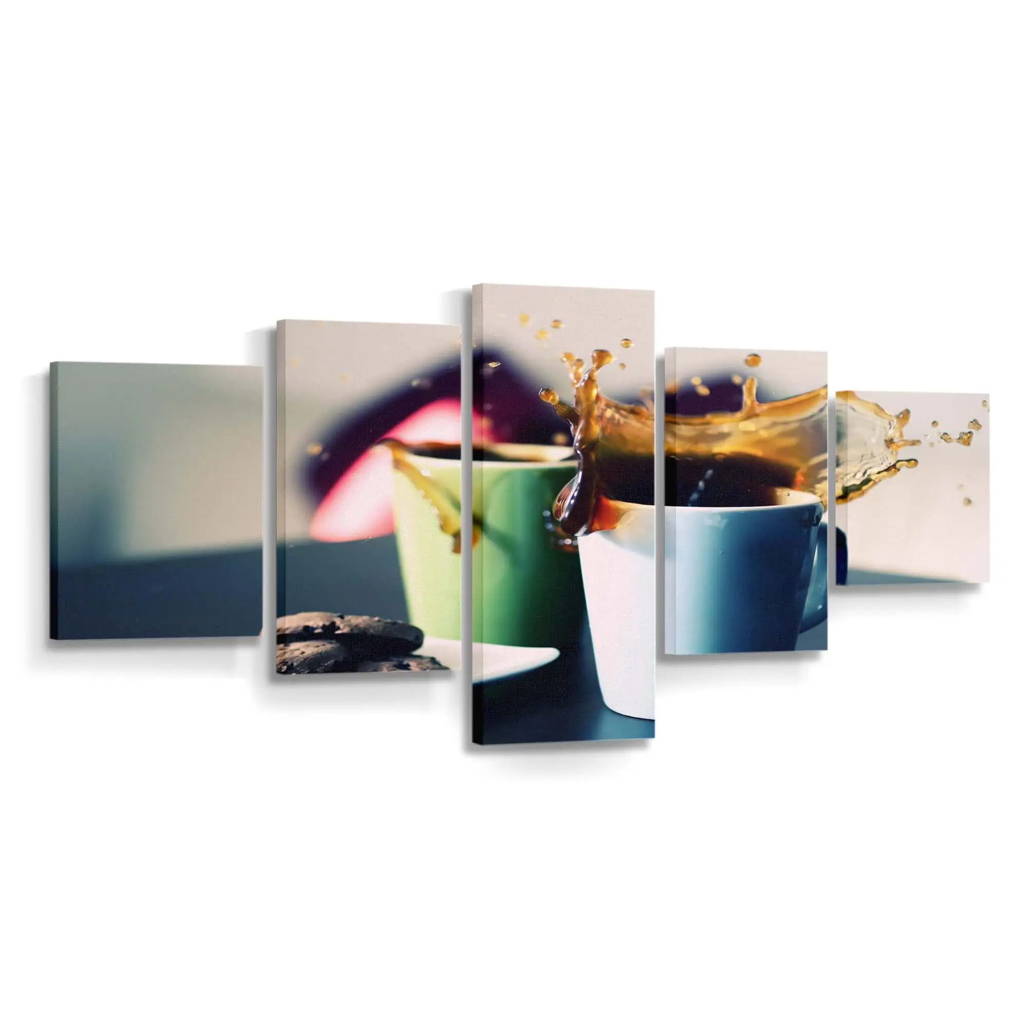 Heiße Tee-spritzer in Klassischer Weißer Tasse Leinwandbild