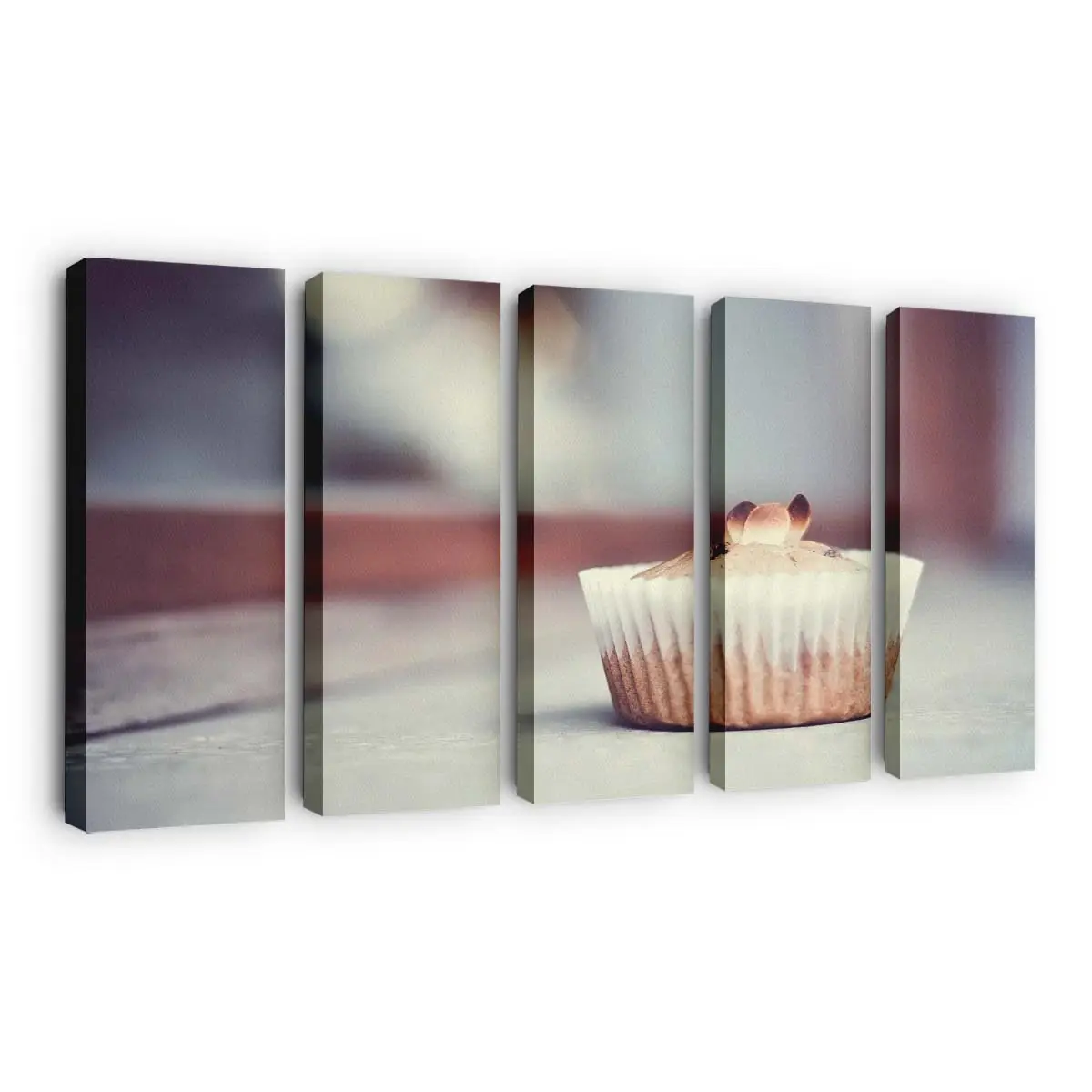 Frisch Gebackener Kastanienmuffin Leinwandbild