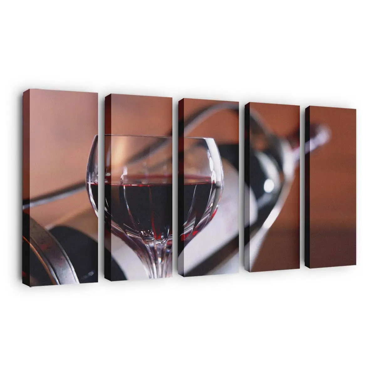 Klassisches Kristallglas mit Rotwein Leinwandbild