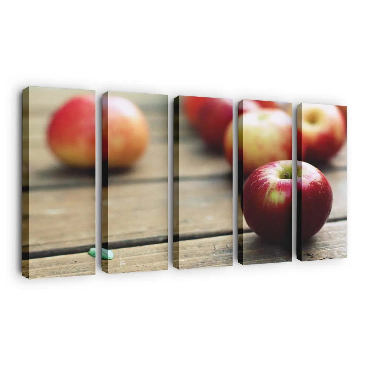 Rote Apfelschale im Makro Leinwandbild