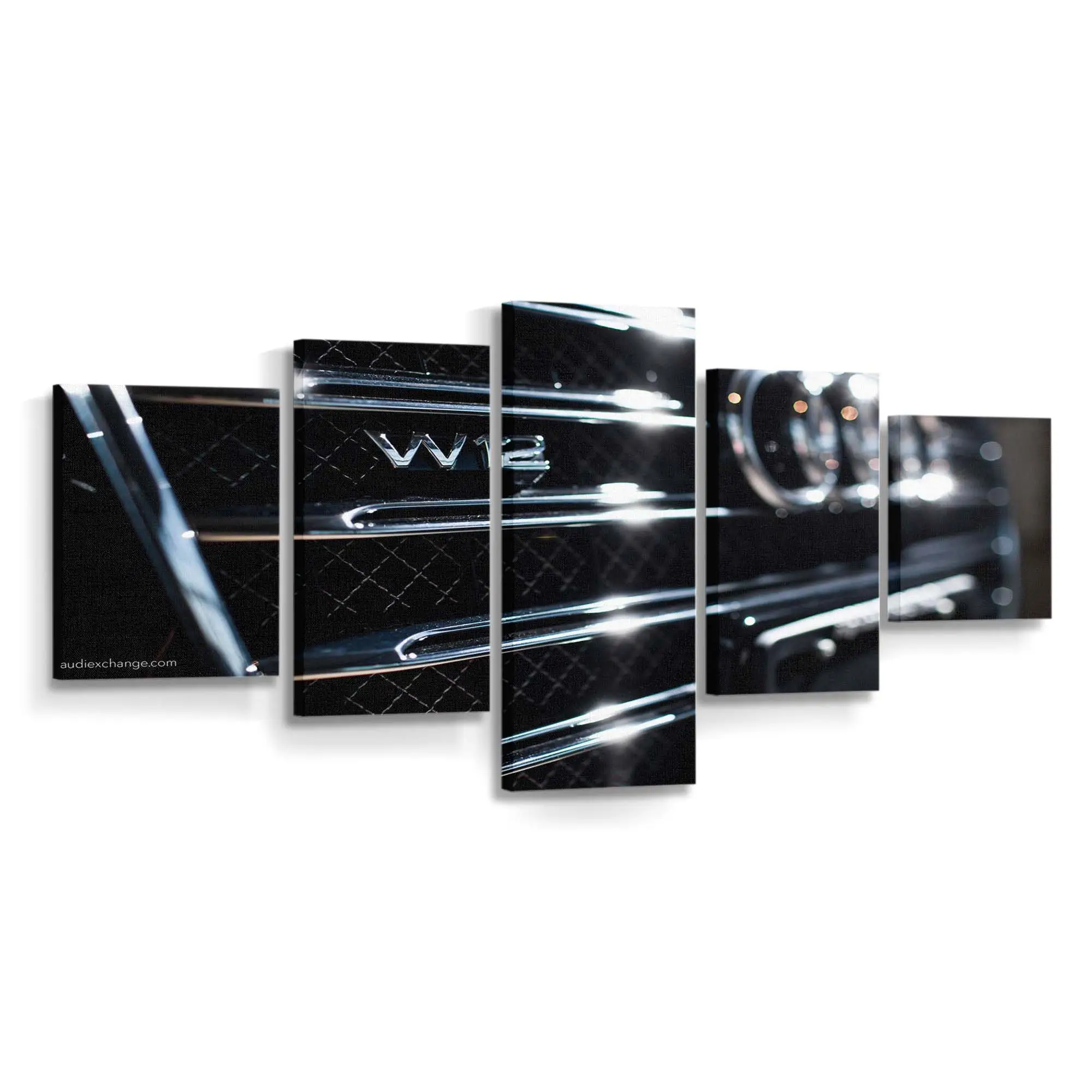 Audi A8 W12 Emblem Nahaufnahme – Auto Detail Leinwandbild