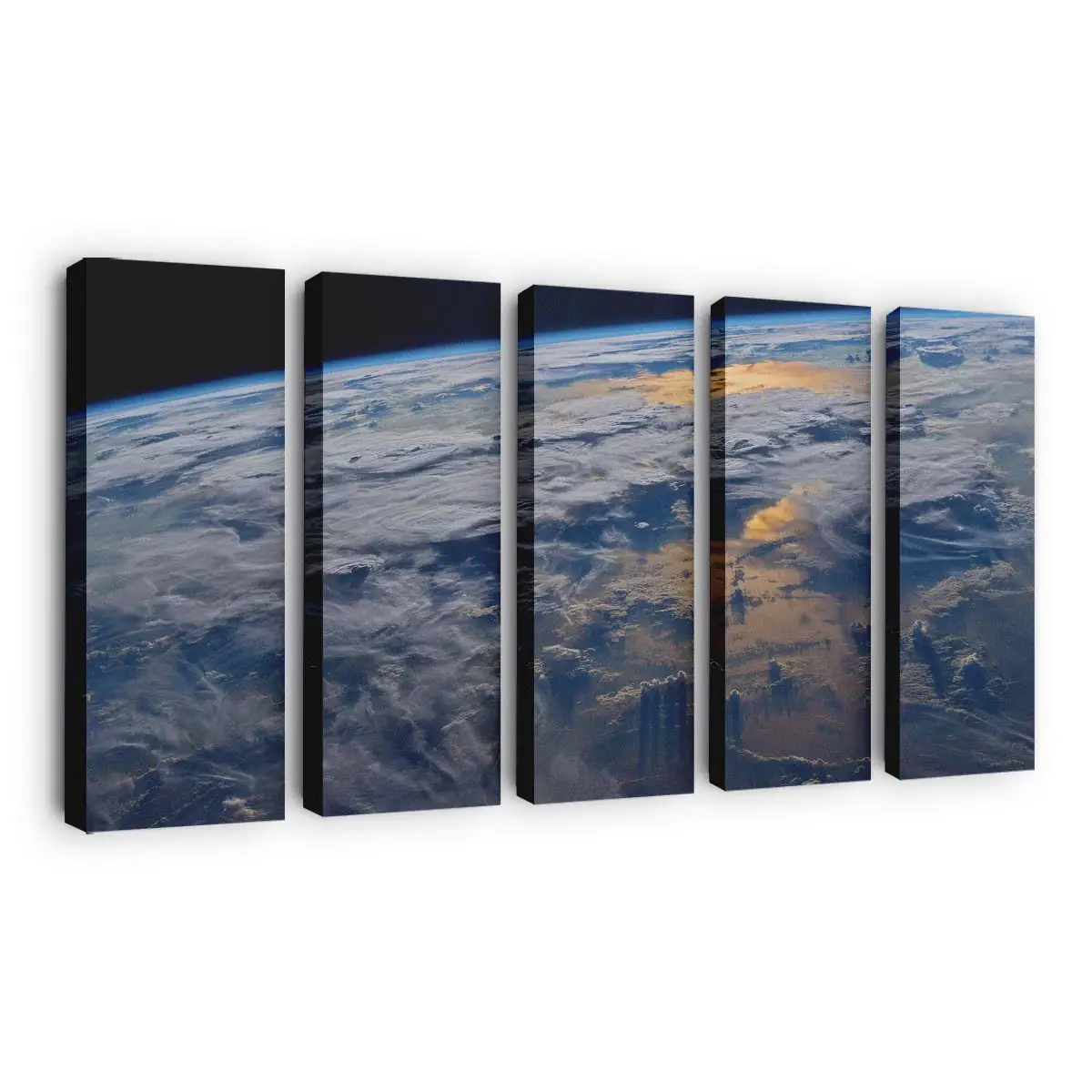 Leuchtende Erde aus dem Weltraum – Weltraum Wandbild