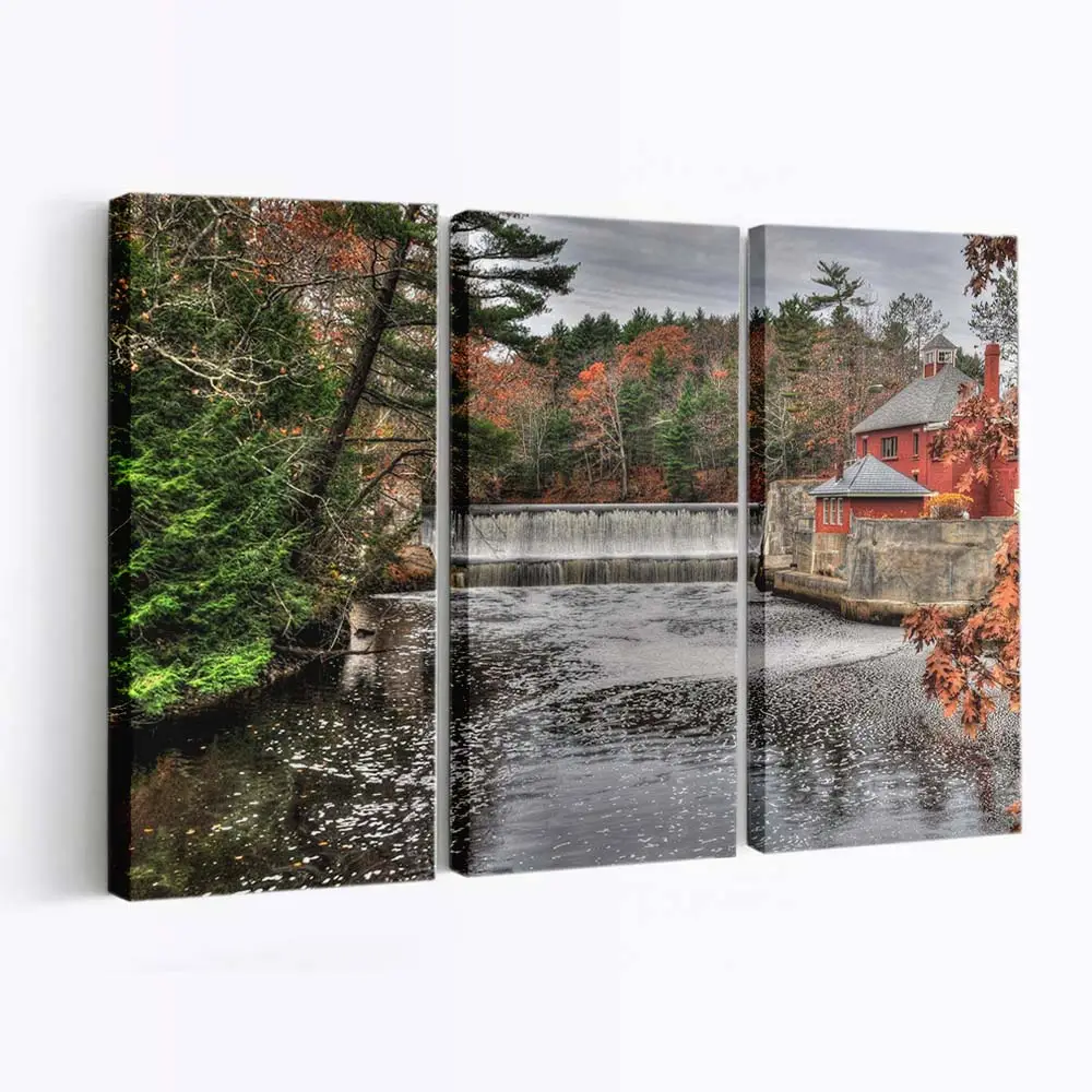 Überghaus in der Nähe eines Wasserfalls – Landschaft Wandbild