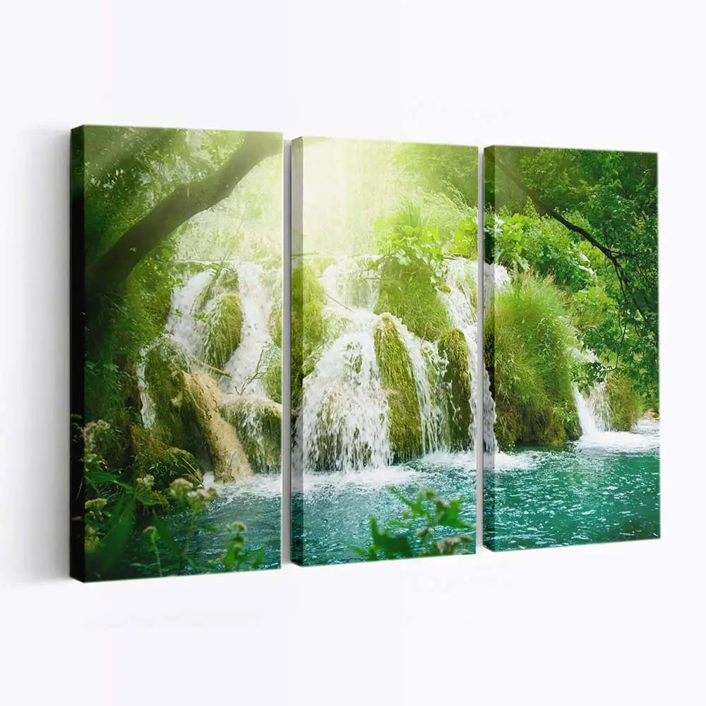 Landschaft mit Kaskaden-Wasserfall – Wasserfall Leinwandbild