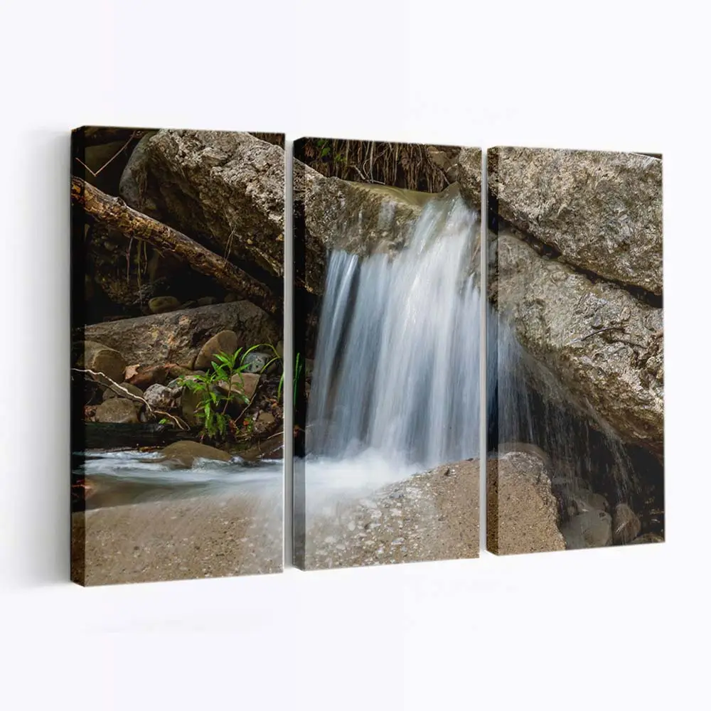 Wasserfall über Felsen – Landschaft Wandbild