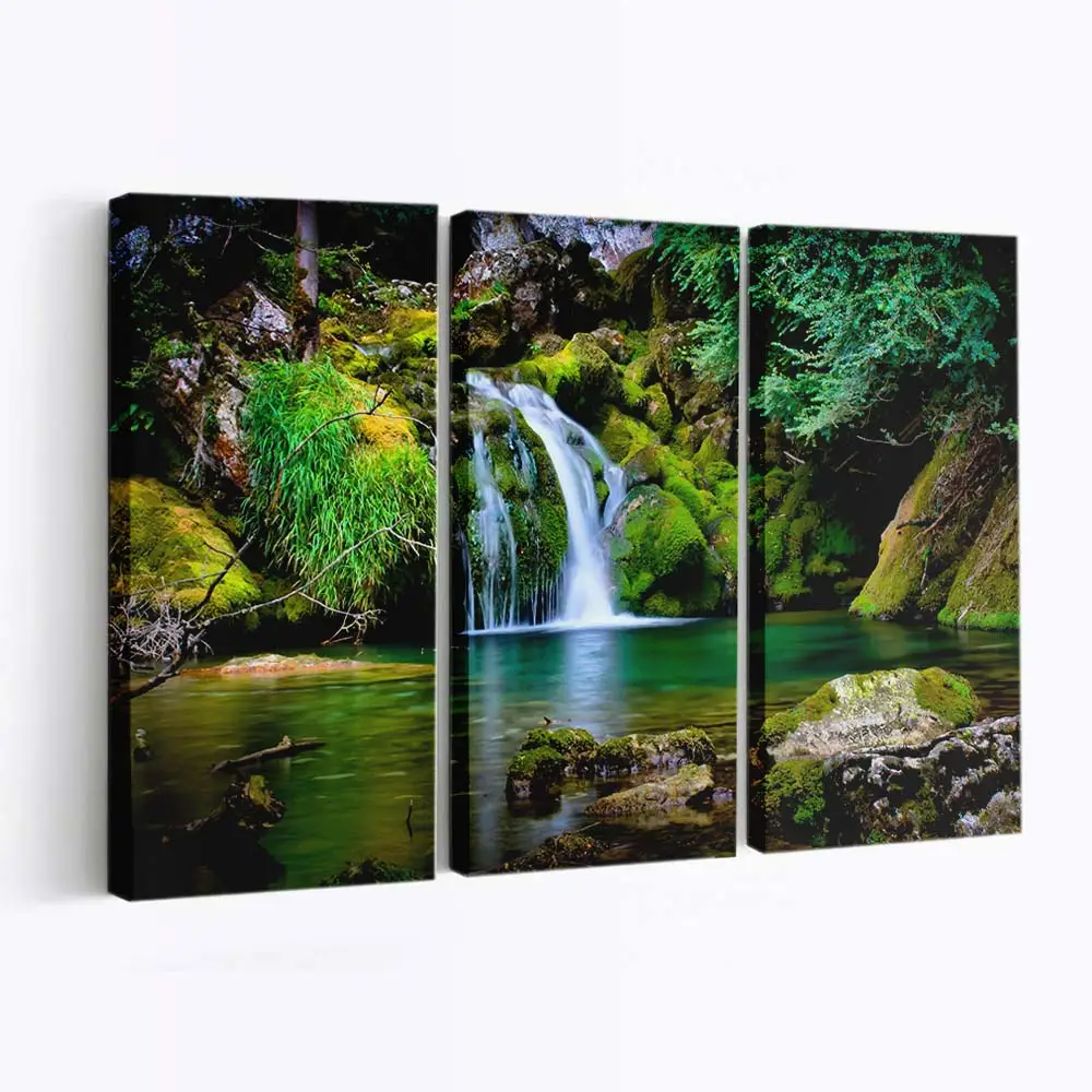 Wasserfall im Wald – Waldwasserfall Leinwandbild