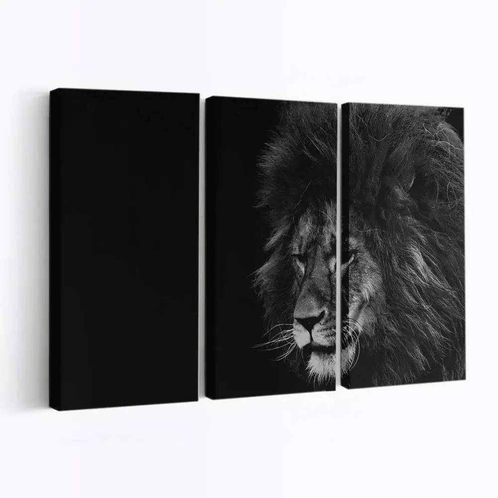 Löwe in Schwarz-Weiß – Löwen Leinwandbild